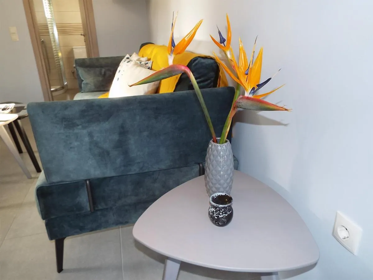 Strelitzia Apartments Karavádosz Görögország